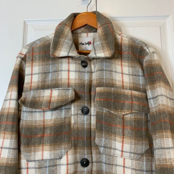 Miss Selfie Shacket Womens M Soft Fleece Brown Plaid Button Front Pockets - Picture 4 of 8